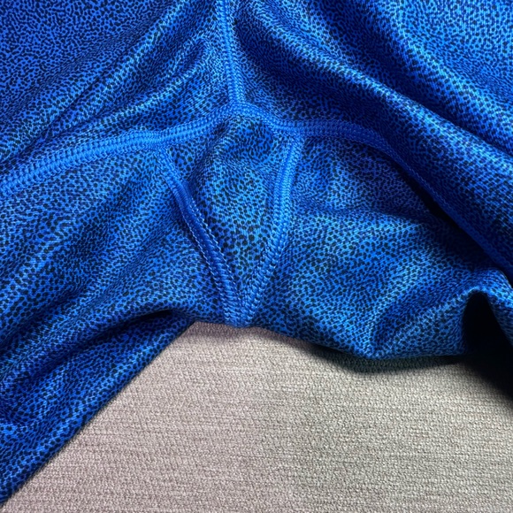 Nike DRI-FIT Capris SIZE Small - Picture 4 of 7